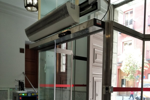 Fallos comunes en puertas automáticas más habituales