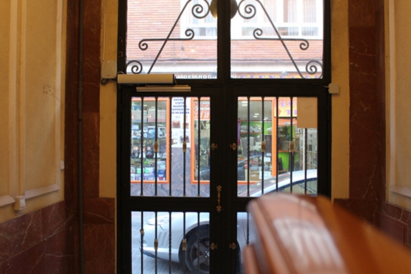 Tipos de puertas para comunidad de vecinos