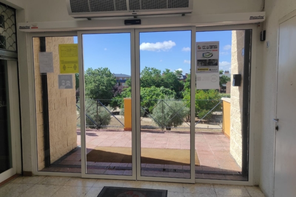 Tipos de Puertas Correderas de Cristal Automáticas