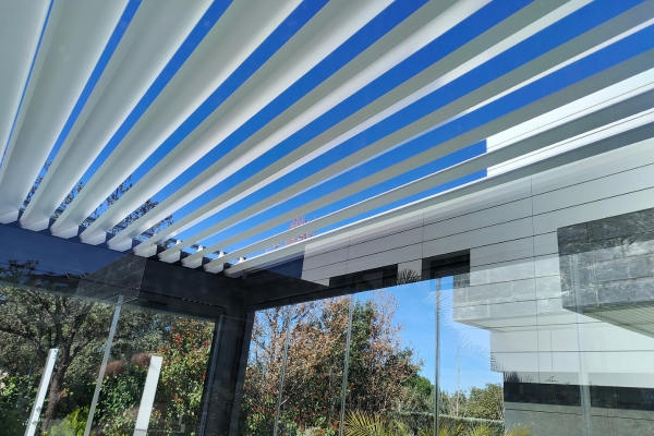 Consecuencias de Instalar una Pérgola sin Permiso