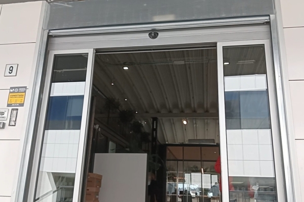 Mantenimiento de Puertas Correderas Automáticas Exteriores