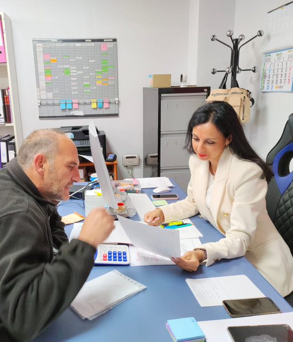 Atención en puertas para fincas